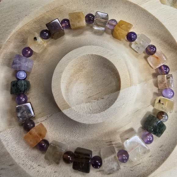 Mixed Rutile Bracelet - Picture 3 of 5